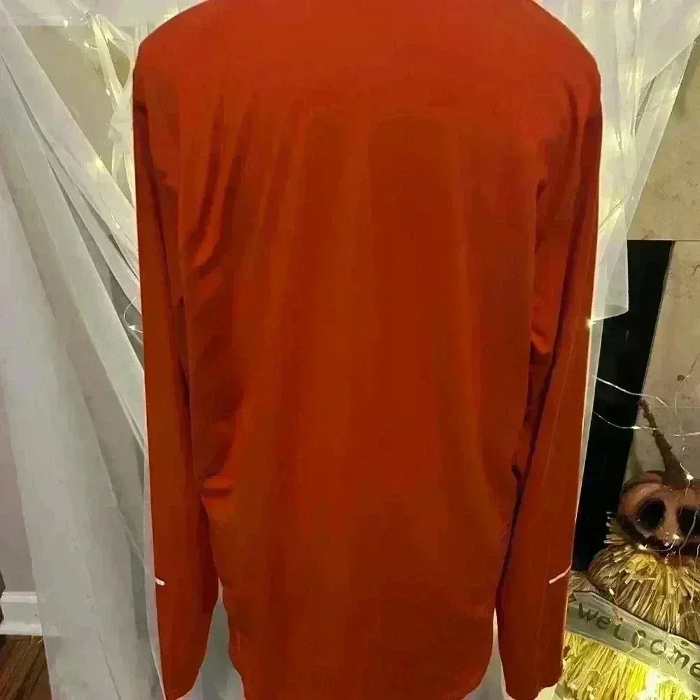 Nike Women’s Runner by Jacket. Medium. Orange. Dri-Fit. Preowned.